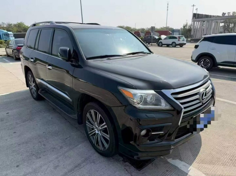 广州12年雷克萨斯LX2