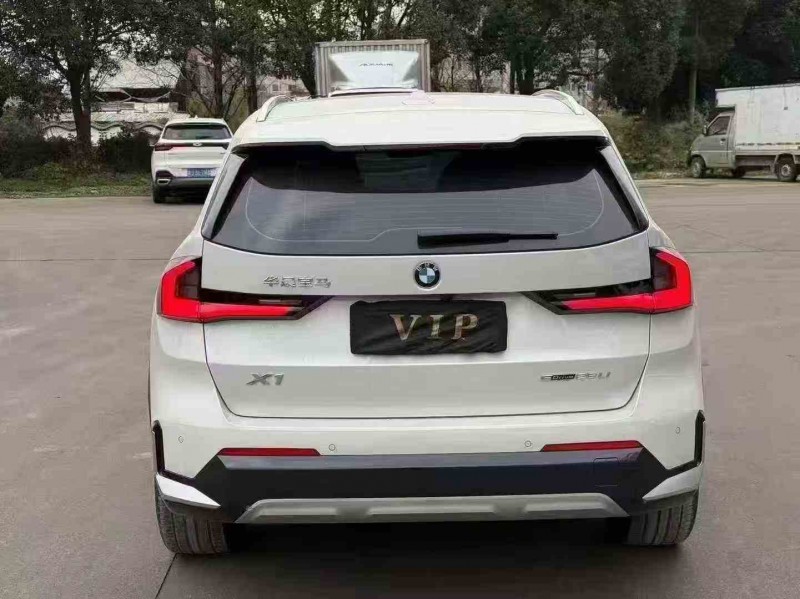 金华24年宝马X17