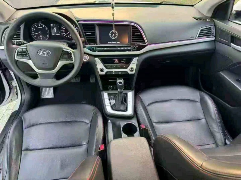 金华18年现代领动4