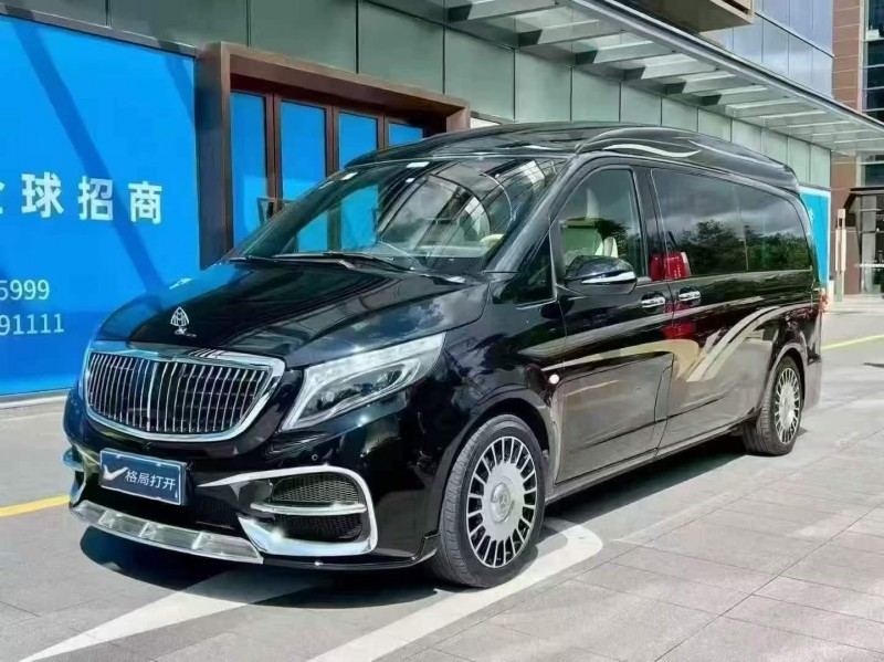 徐州18年奔驰威霆3