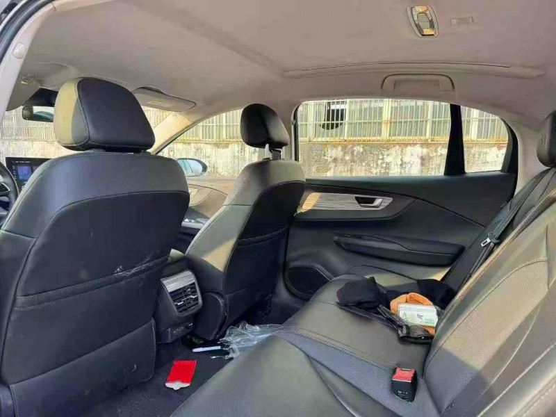 菏泽25年红旗E-QM55