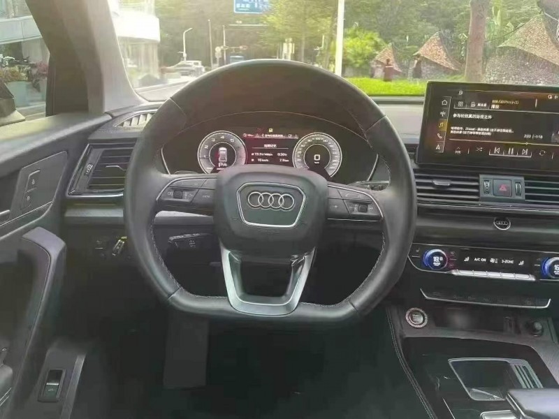 广州23年奥迪Q57