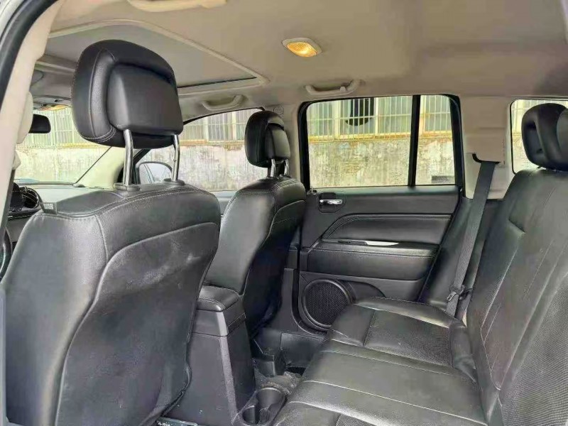 菏泽14年Jeep指南者5