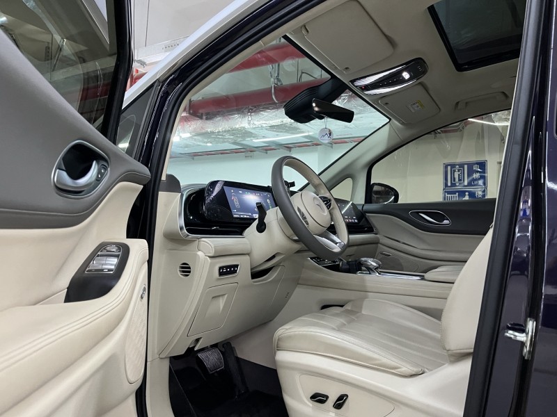 佛山23年岚图汽车梦想家4