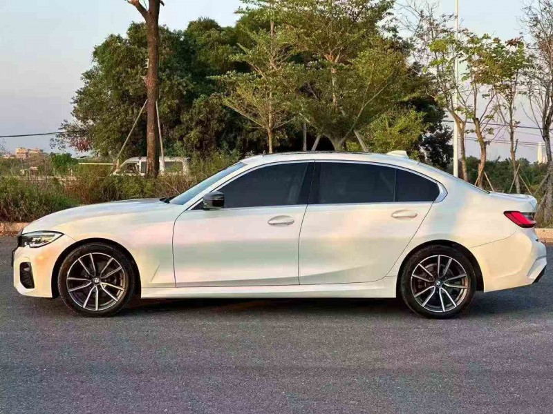 江门22年宝马3系3