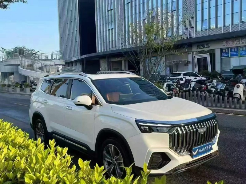 深圳25年吉利豪越2