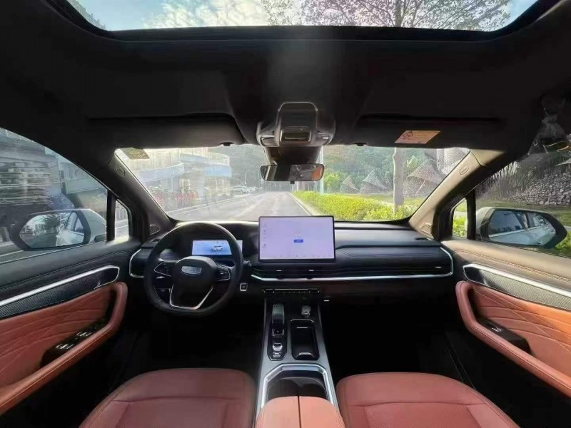 深圳25年吉利豪越7