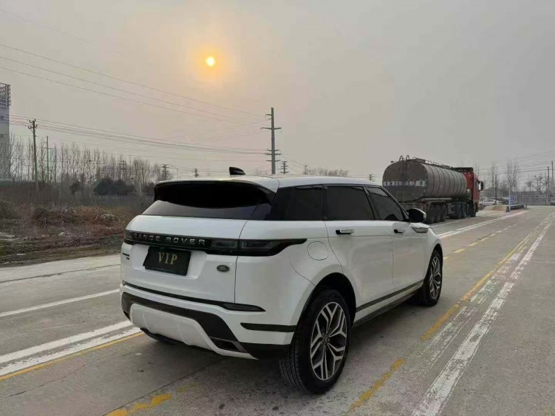 菏泽22年路虎极光8