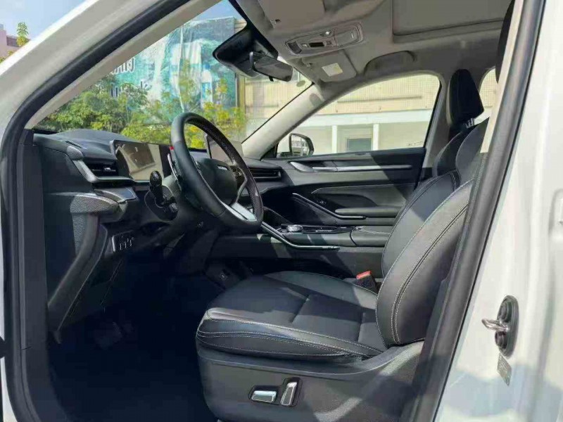 湛江25年哈弗H64