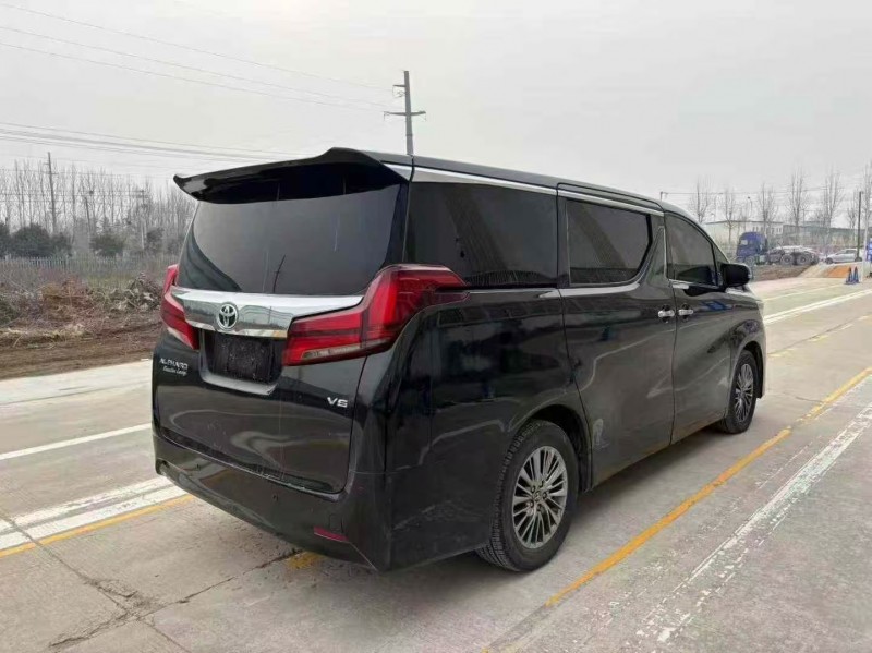 菏泽16年丰田埃尔法7