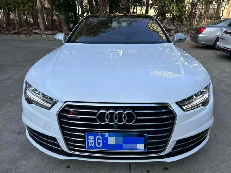 广州17年奥迪A7L1