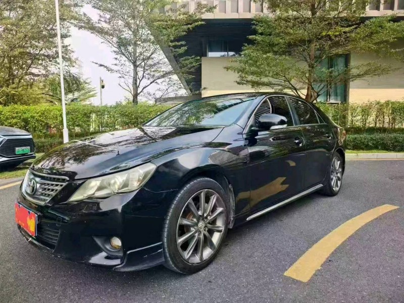 广州13年丰田锐志3