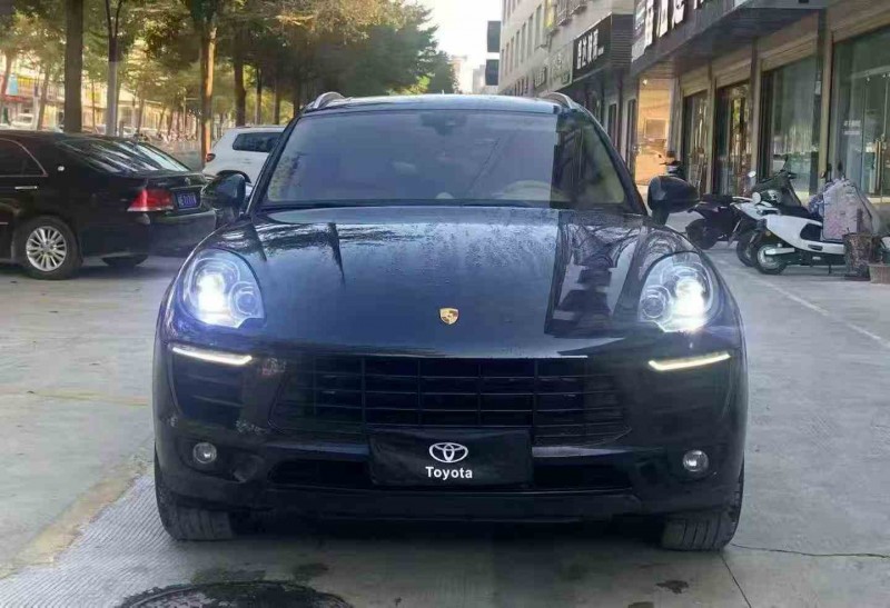 湛江17年保时捷Macan1