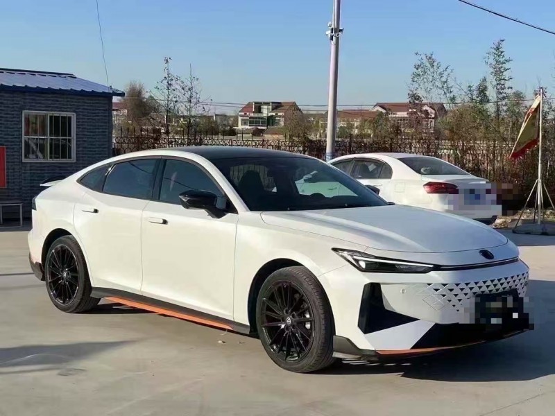 菏泽25年长安汽车UNI3