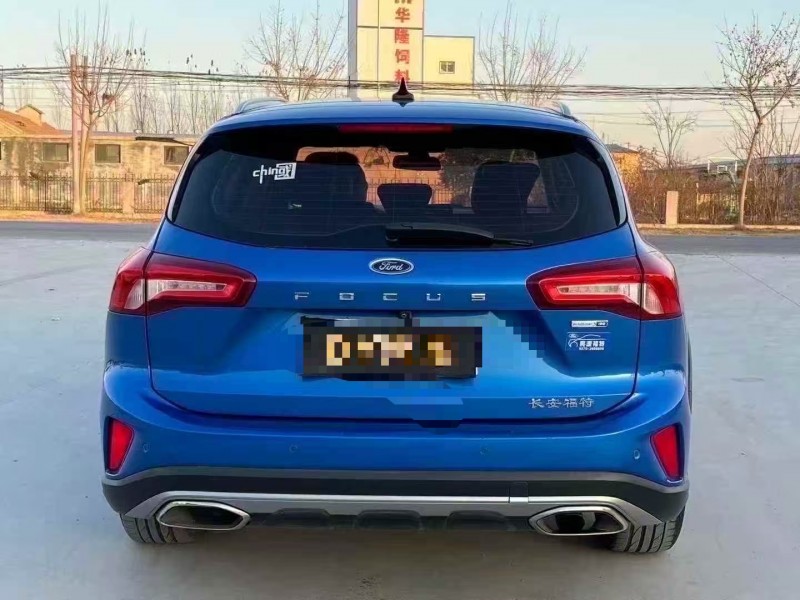 菏泽21年福特福克斯9