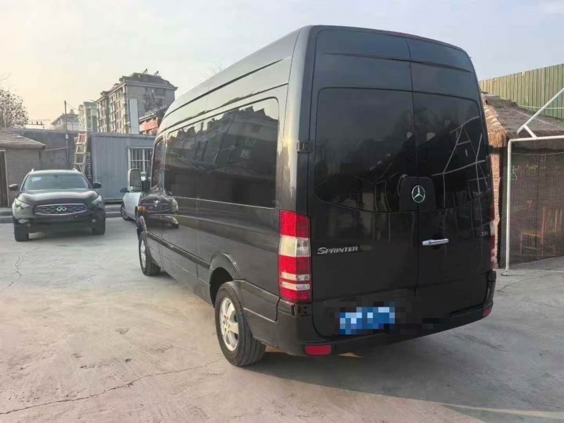 菏泽13年奔驰斯宾特7