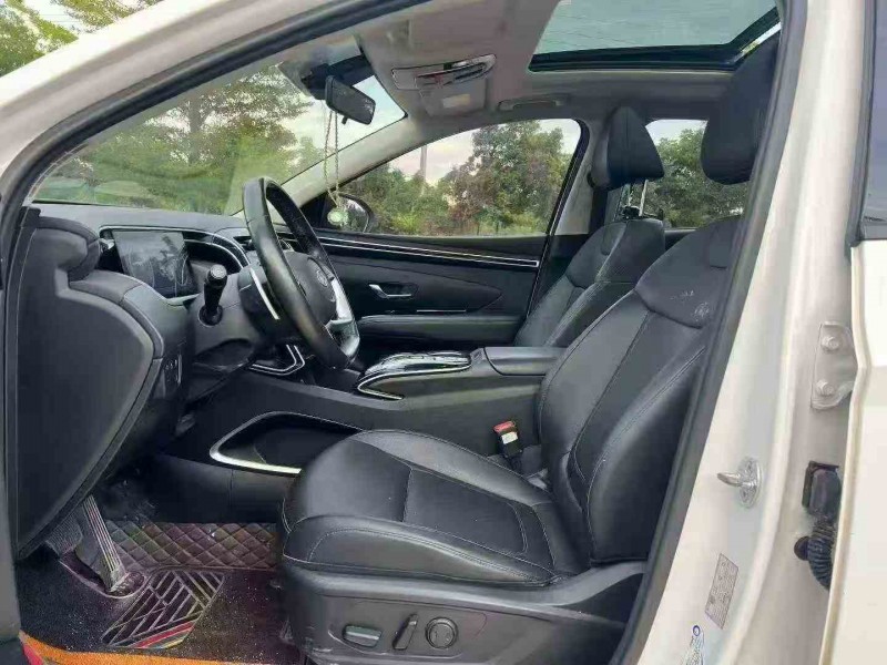 珠海22年现代途胜6