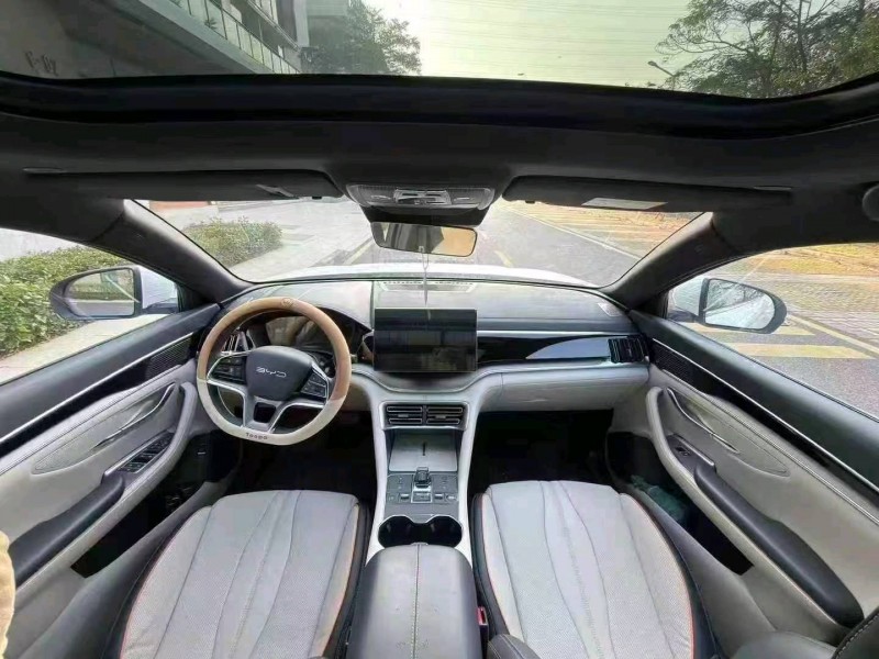 广州24年比亚迪宋4