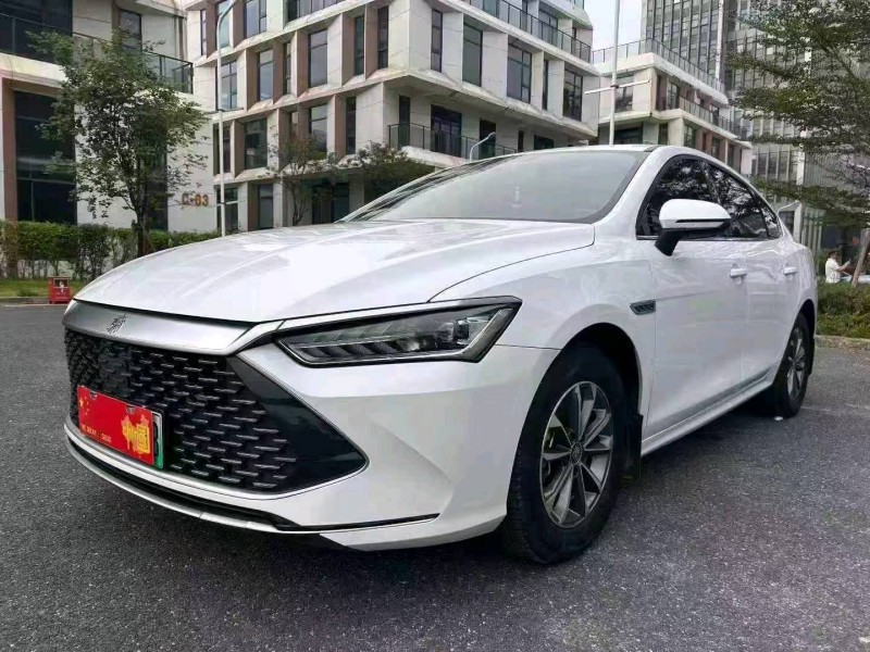 广州24年比亚迪秦3