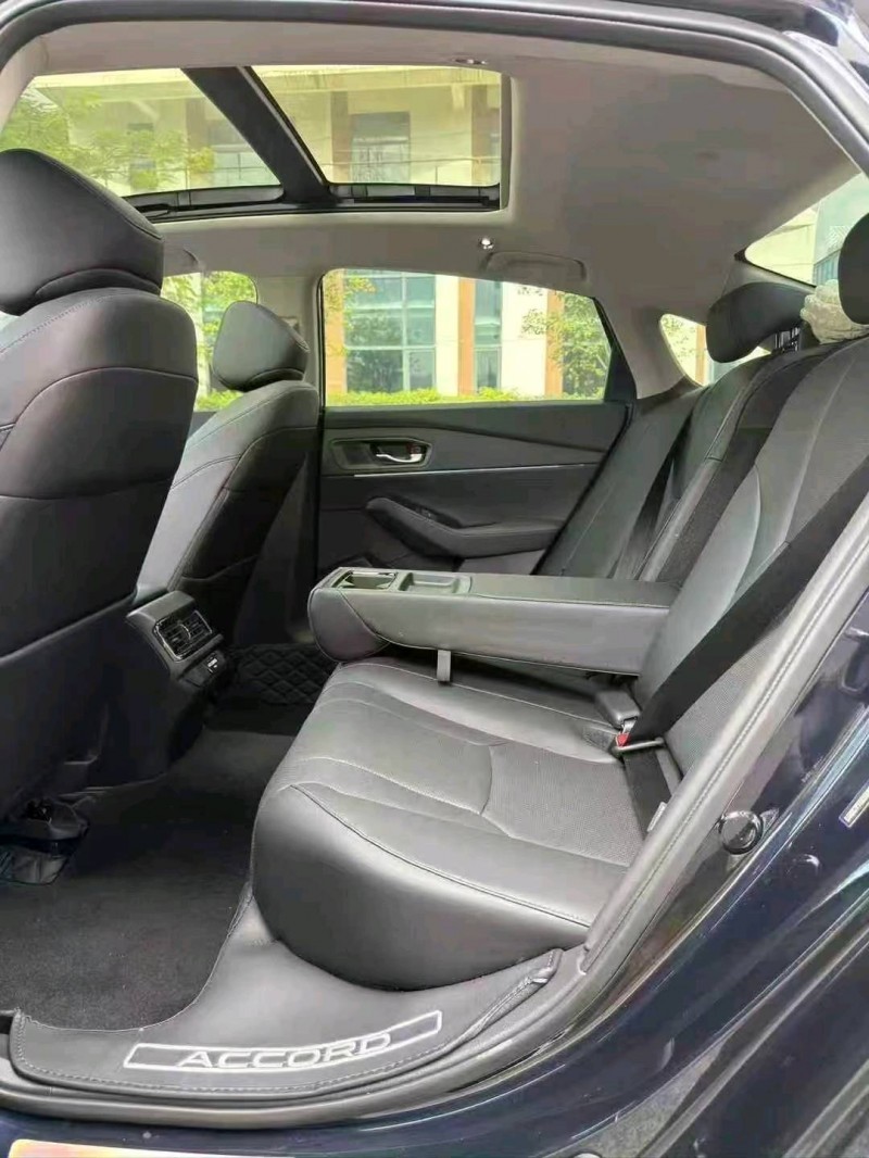 广州25年本田雅阁6