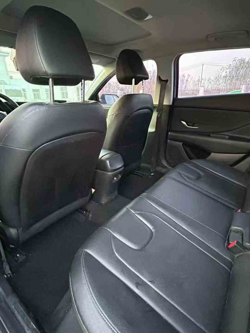 徐州21年现代伊兰特6