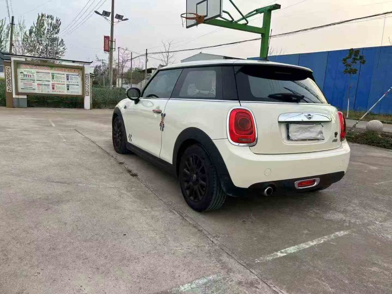 徐州20年MINICOUNTRYMAN5