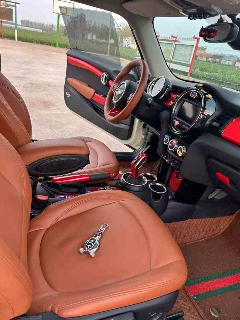 徐州20年MINICOUNTRYMAN8