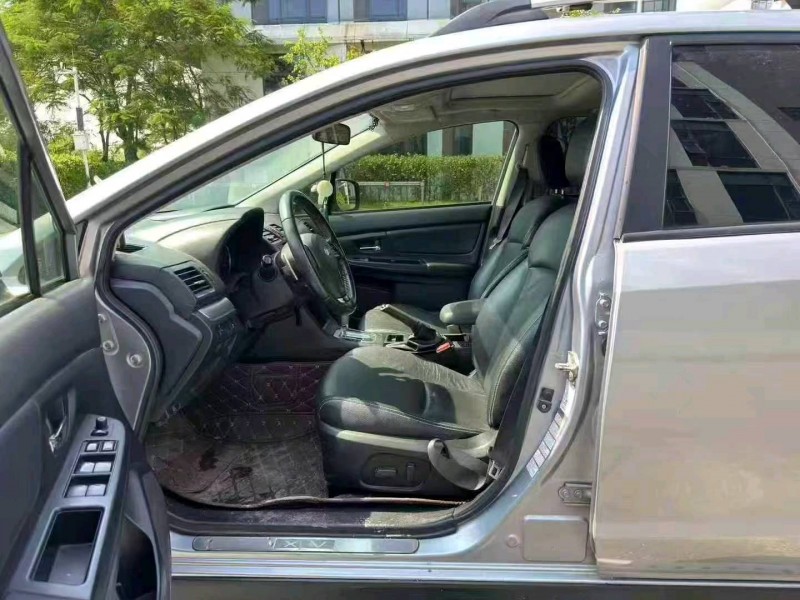 广州12年斯巴鲁XV4