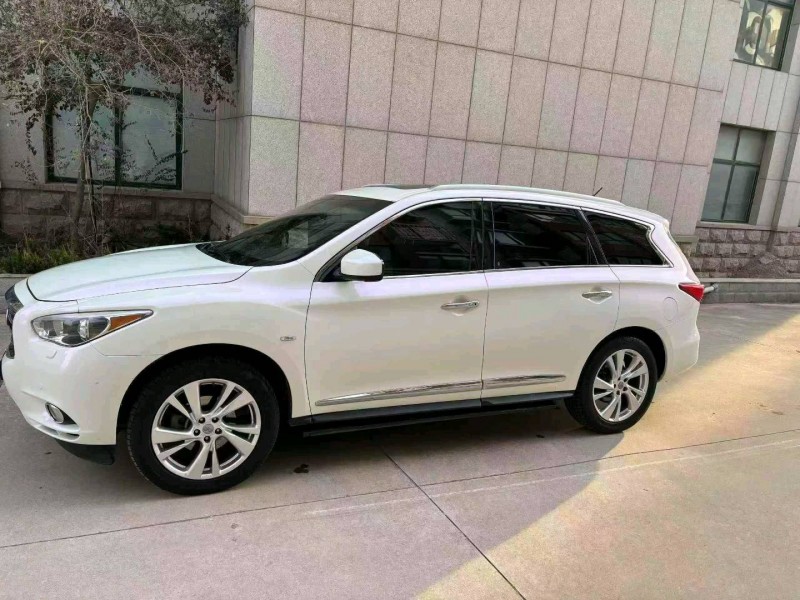 济宁14年英菲尼迪JX352