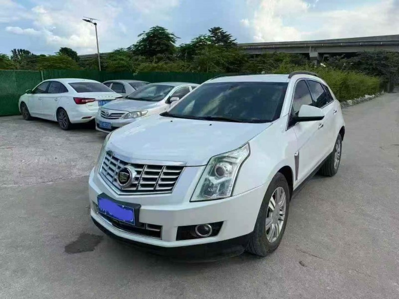 汕头16年凯迪拉克SRX3