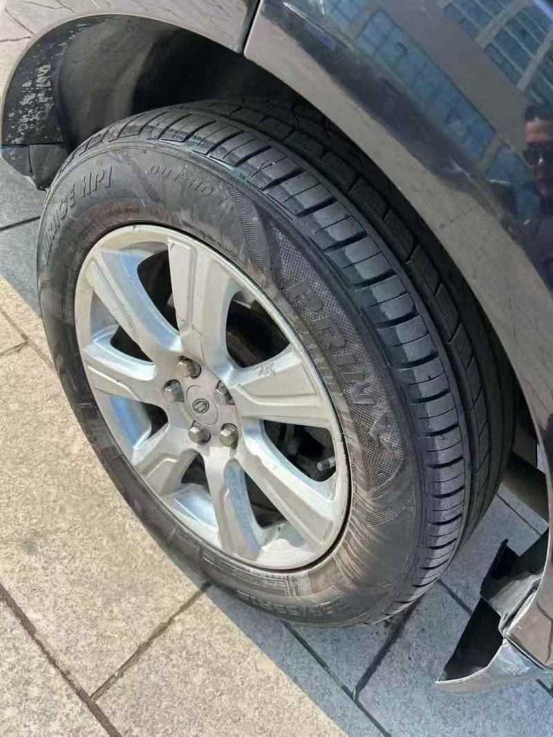 荆州13年路虎发现9