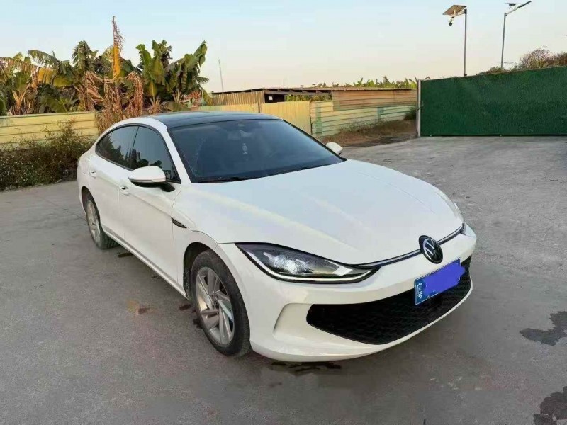 汕头23年大众凌渡2