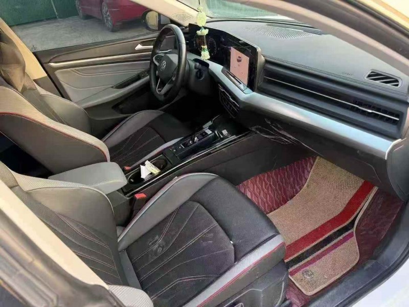 汕头23年大众凌渡9