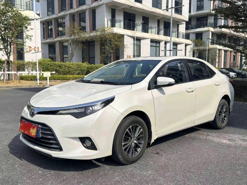 广州15年丰田雷凌3