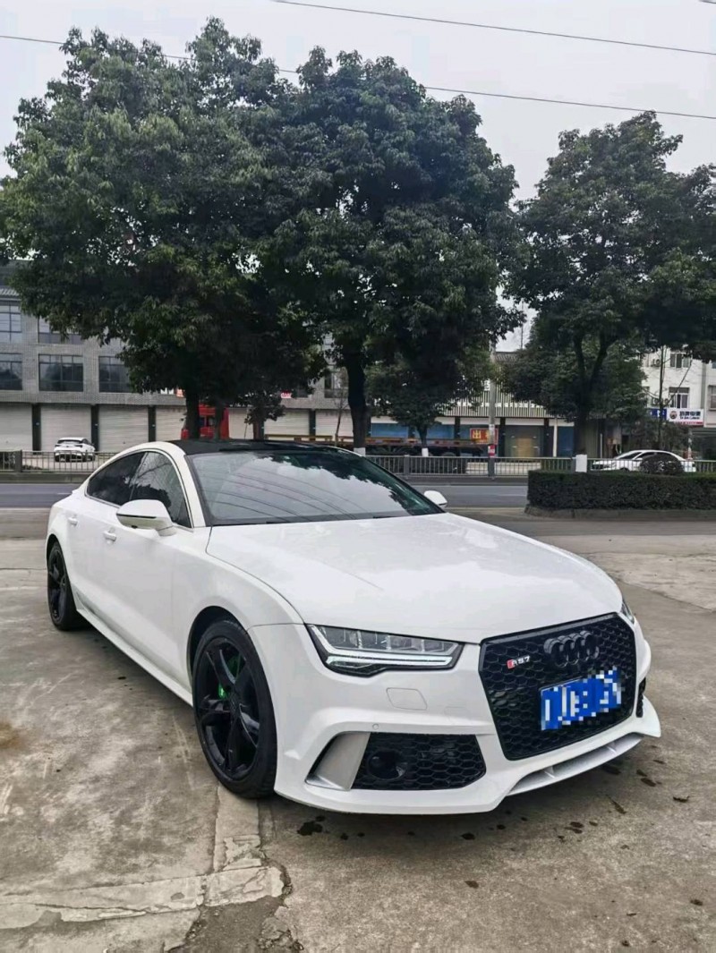 成都16年奥迪A7L2