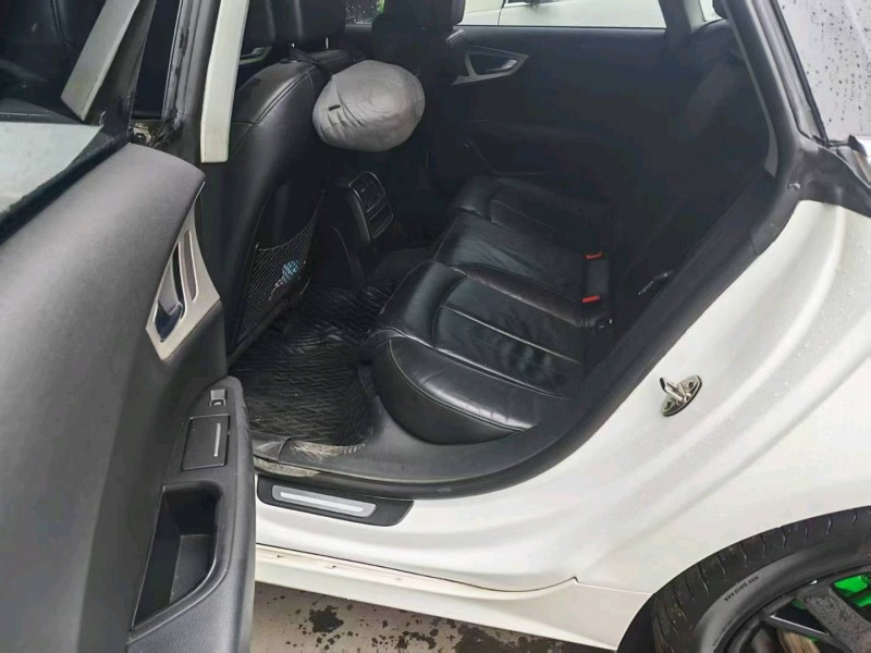 成都16年奥迪A7L7