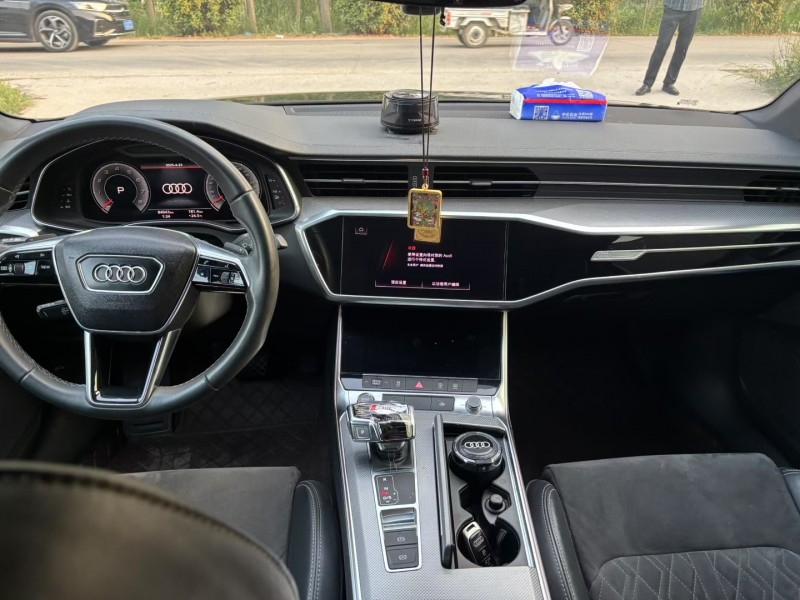 徐州22年奥迪A6L4