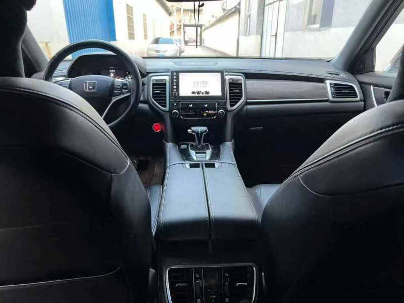 枣庄19年本田URV5