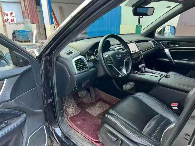 枣庄19年本田URV6