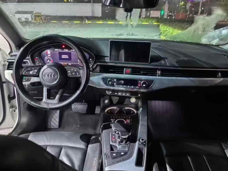 合肥19年奥迪A4L6