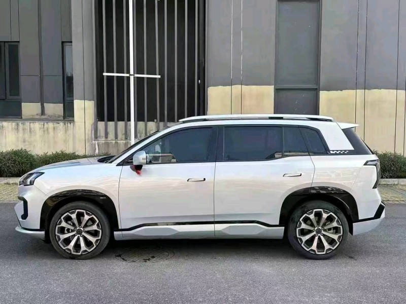 广州25年传祺埃安V4