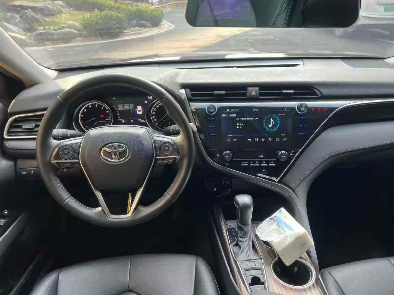 韶关21年丰田凯美瑞5