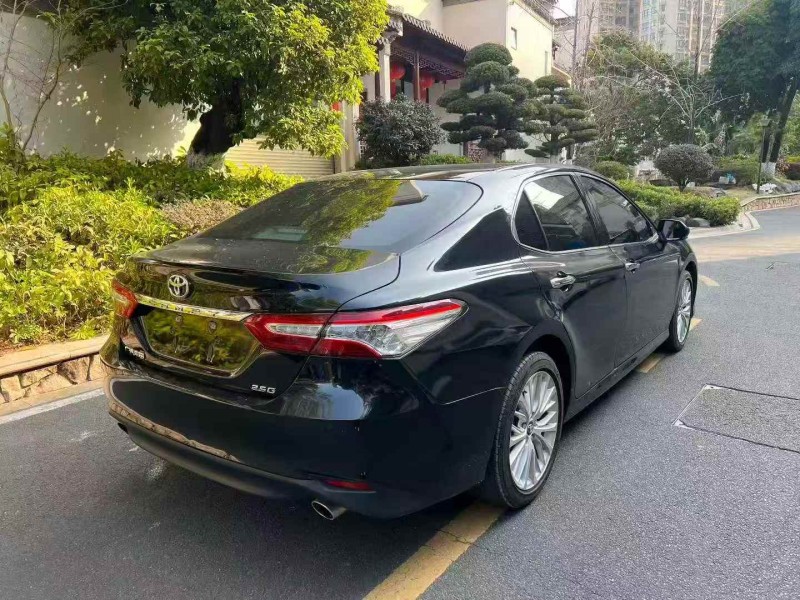 韶关21年丰田凯美瑞8