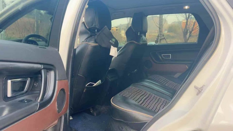 济宁17年路虎发现神行5