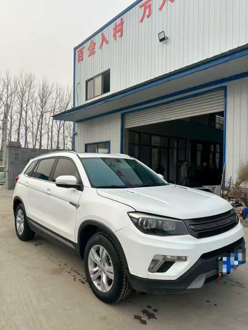 菏泽19年长安汽车CS752