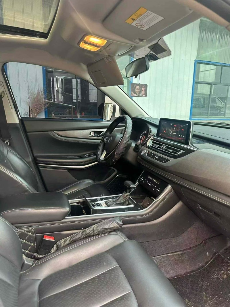 菏泽19年长安汽车CS754