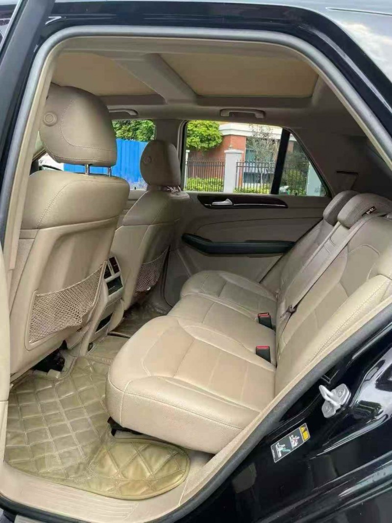 北海14年奔驰ML6