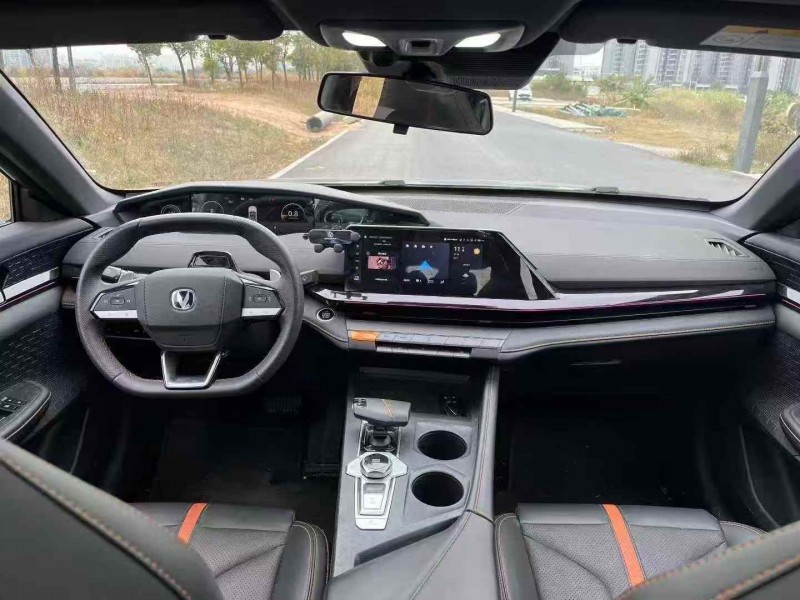 湛江25年长安汽车UNI6