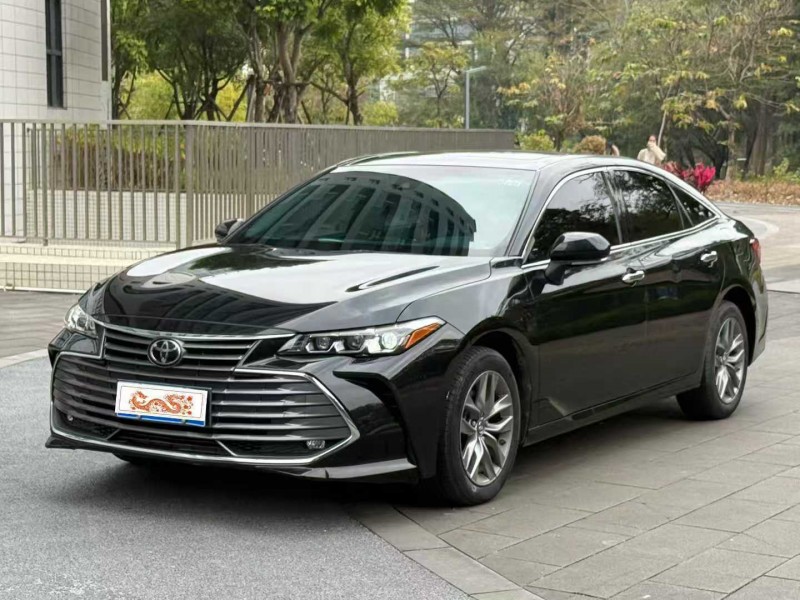 佛山22年丰田亚洲龙3