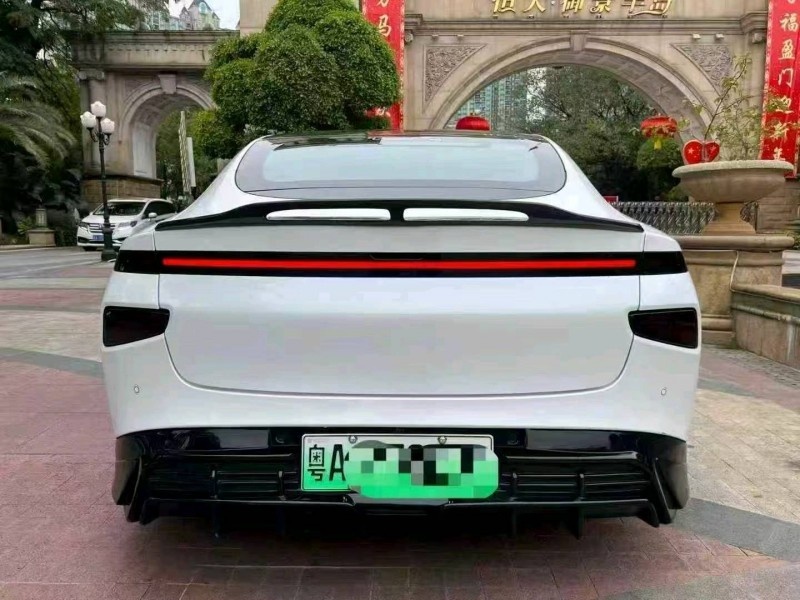 广州22年小鹏汽车p79